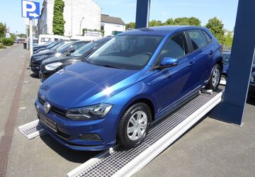 VW Polo 82.081 km 11.300 &euro; Herzogenrath 52134