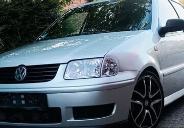VW Polo 149.000 km 2.289 &euro; Erkelenz 41812